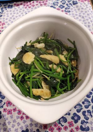 A picture of Stir Fry Spinach.