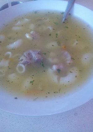 Una foto de Caldo de pollo