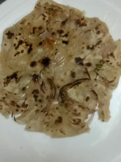 A picture of Onion Parantha.