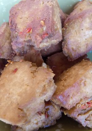 A picture of Stuffed soybeans balls.