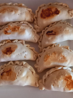 Una foto de Empanaditas Caprese