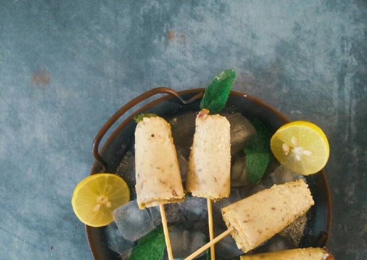 Recipe of Favorite Mawa Thandai Kulfi