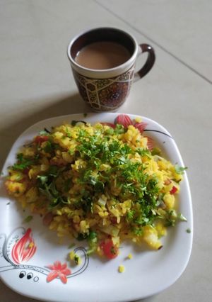 કાંદા બટાટા પવા રેસીપી મુખ્ય ફોટો