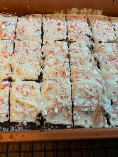 A picture of White chocolate peppermint brownies:.