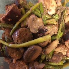 A picture of Sausage, Mushroom, Asparagus Delight.