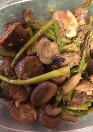 A picture of Sausage, Mushroom, Asparagus Delight.