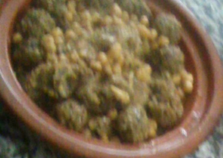 طاجين المثوم