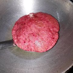 A picture of Beetroot puri.