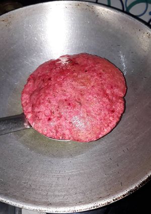 A picture of Beetroot puri.