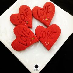 A picture of Valentine cookies.