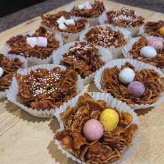 A picture of Cornflake Cakes.