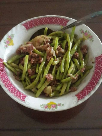 Langkah Mudah untuk Membikin Resep  Cah baby buncis daging sapi cincang yang Bikin Ngiler, Enak Banget