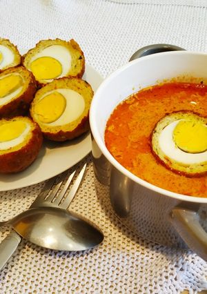 A picture of Nargisi kofta Curry( #mamataughtmewell).