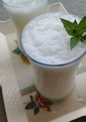 A picture of Meethi Lassi (sweet lassi).