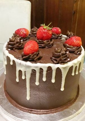 A picture of Glorious chocolate cake.