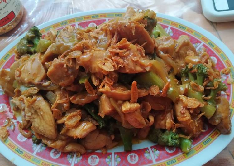 6 Resep: Ayam Brokoli Bumbu Barbeque Kekinian