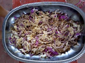 Una foto de Ensalada dos repollos con dressing novedoso