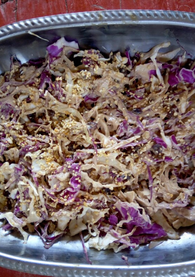 Una foto de Ensalada dos repollos con dressing novedoso
