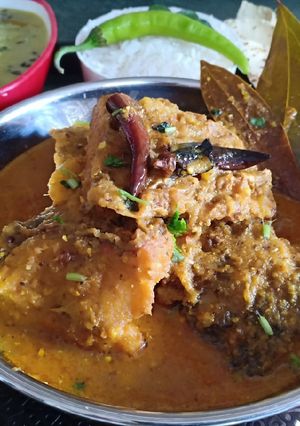 A picture of Masala fish curry.
