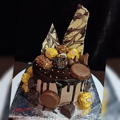 A picture of Chocolate cake (without eggs).