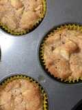 Moist apple cakes