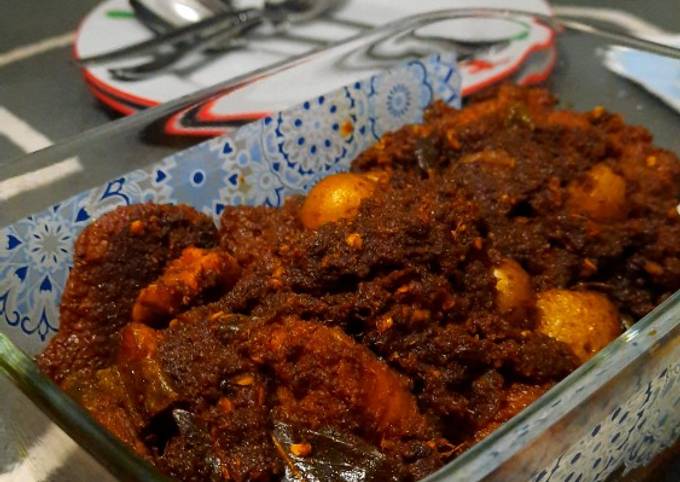 Wajib coba! Bagaimana cara memasak Rendang Sandung Lamur &amp; Kentang Kecil dijamin lezat