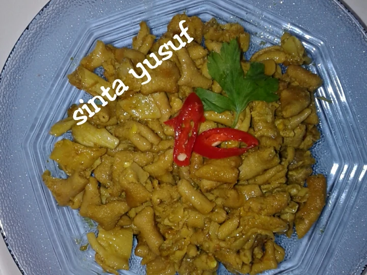 Cara Gampang Membikin Resep Usus bumbu kuning yang Lezat Anti Ribet, Uenak Banget