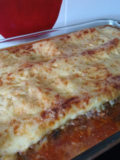 Una foto de Lasagna Bolonesa en Horno de Aire