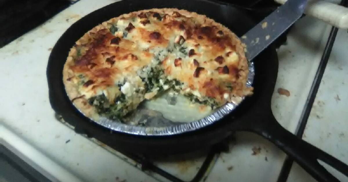 Cheesy Chicken and Spinach Pie Recipe by PittbullMom2014 Cookpad
