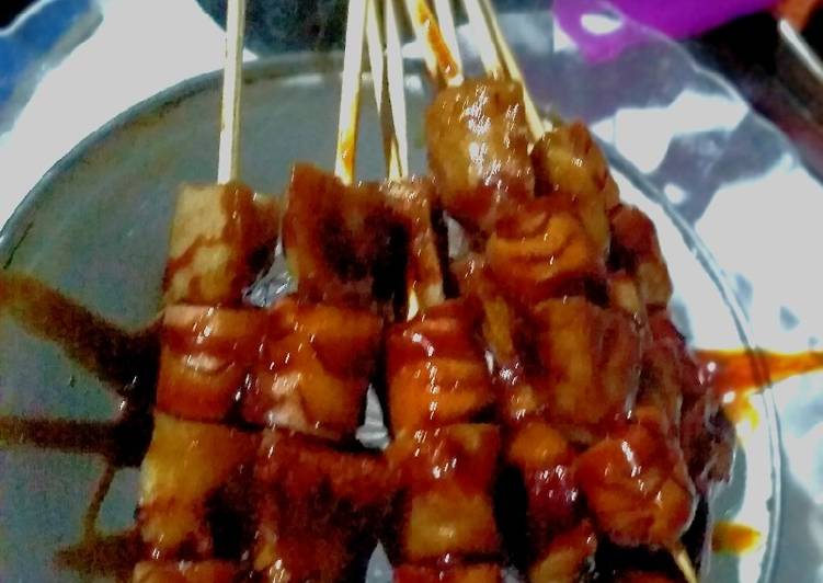 Steps to Make Any-night-of-the-week Sate sosis bakso simpel
