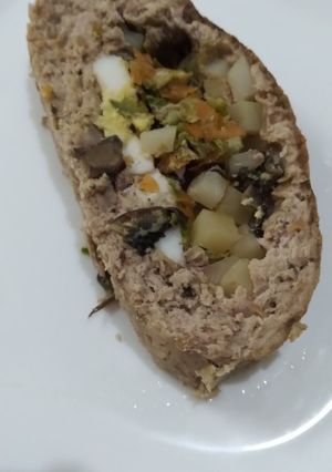 Una foto de Rollo de carne con verduras