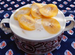 Hình của món Chè CHUỐI sáp.