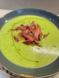 Una foto de Crema de calabacín, puerro y patata en tmx