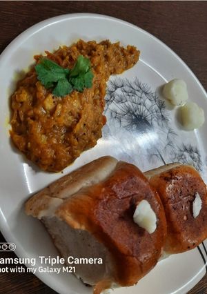 मसालेदार स्वादिष्ट पाव भाजी (masaledar swadist pav bhaji recipe in Hindi) रेसिपी मुख्य फोटो