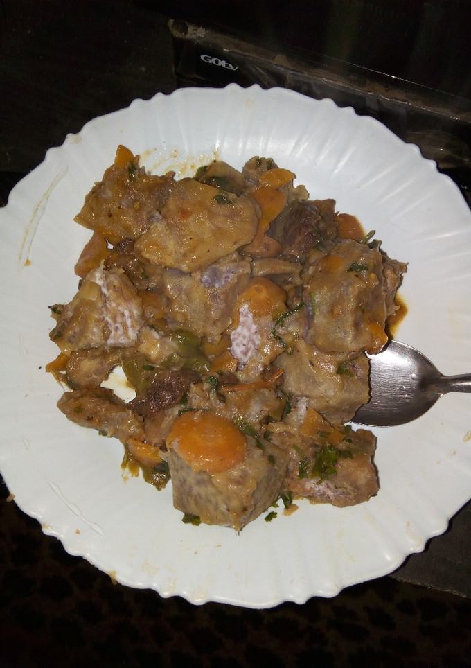 A picture of Beef Stew with Arrow root.