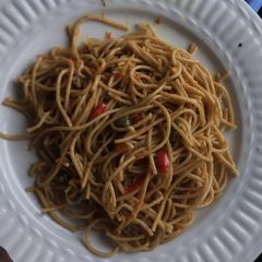 A picture of Stirred fried spaghetti.