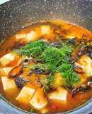 Canh rong biển cà chua đậu non