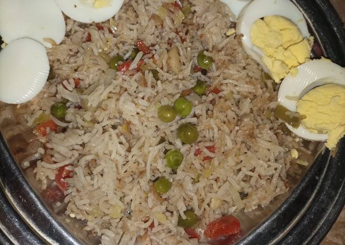 Sabzi Pulao Recipe by Fajjar Ali - Cookpad