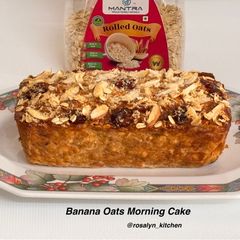 A picture of Banana Oats Morning Cake.