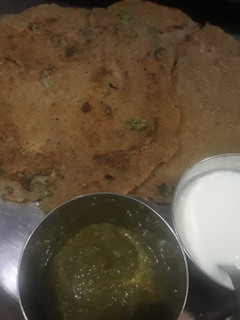 कुट्टू आटे के चीला (Kuttu aate ke cheela recipe in hindi) रेसिपी मुख्य फोटो