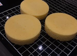 รูปของ Butter cake 🧈🥛(บัตเตอร์เค้ก) เค้กปอนด์