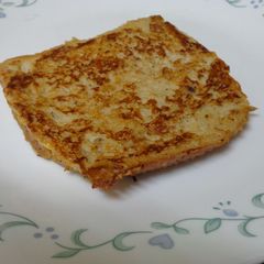 A picture of Cinnamon French toast.