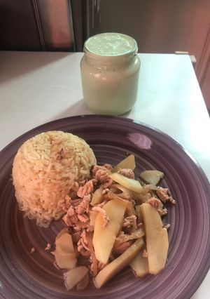 Una foto de Estofado de carne molida con arroz