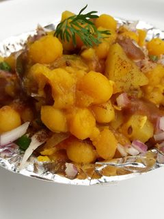 बंगाली घुगनी चाट रेसिपी मुख्य फोटो