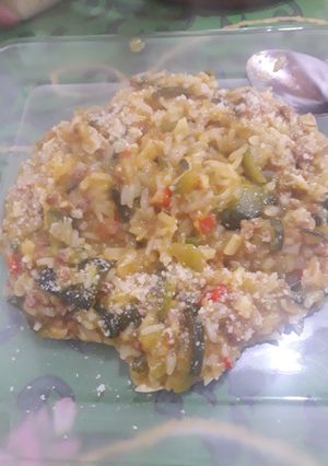 Una foto de Revuelto de zapallito, carne molida y arroz