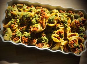 Foto principal de Lumaconi rellenos con pesto