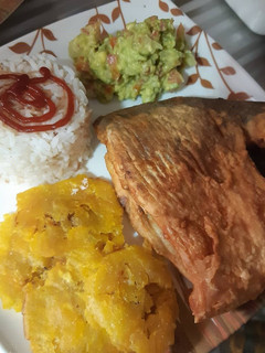 Una foto de Pescado frito /cachama