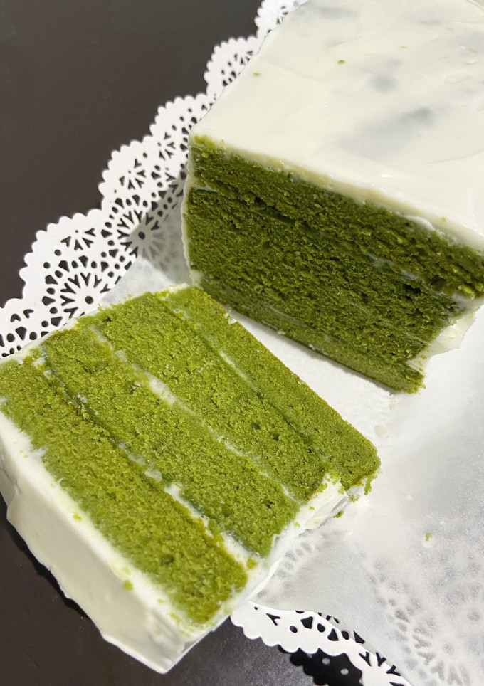 Una foto de Matcha green velvet cake