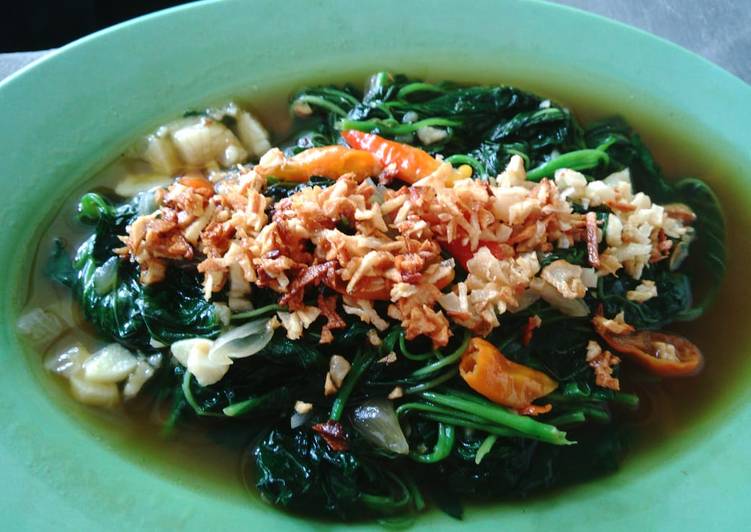 Tumis bayam bumbu bawang