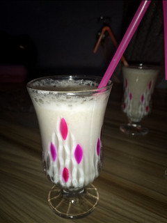 A picture of Banana smoothie.